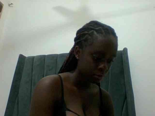 Chocolateaa webcam