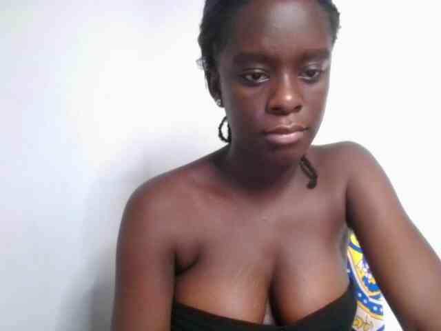 Chocolateaa webcam