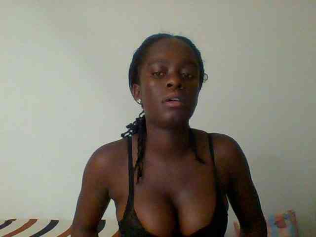 Chocolateaa webcam