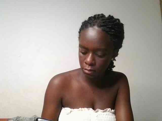 Chocolateaa webcam