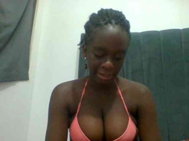 Chocolateaa webcam