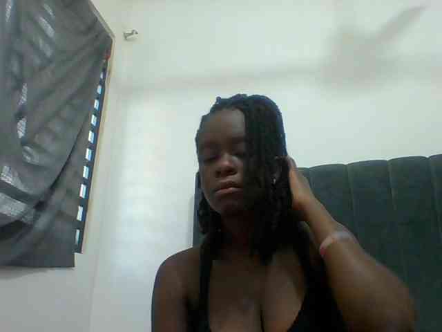 Chocolateaa webcam