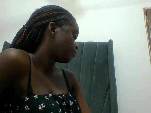 Chocolateaa webcam