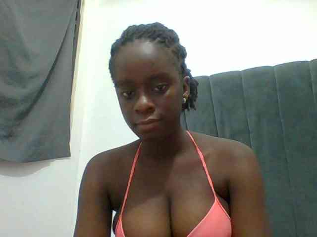 Chocolateaa webcam