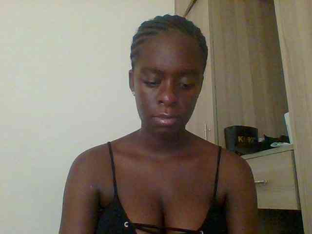 Chocolateaa webcam