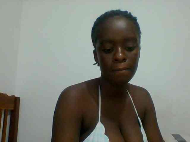 Chocolateaa webcam
