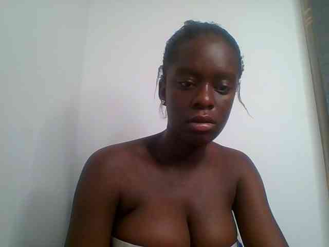 Chocolateaa webcam