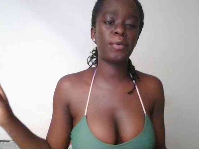 Chocolateaa webcam