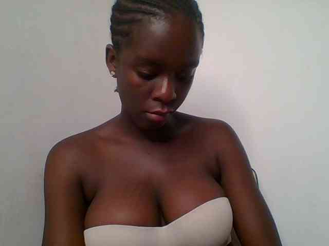 Chocolateaa webcam