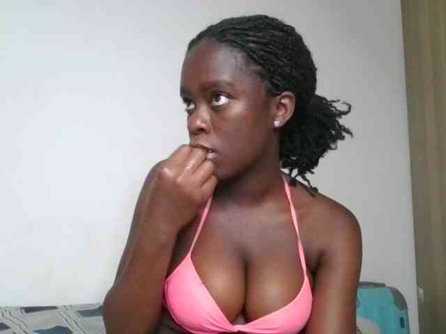 Chocolateaa webcam
