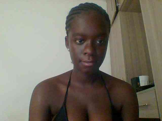 Chocolateaa webcam