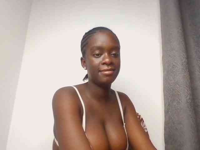 Chocolateaa webcam