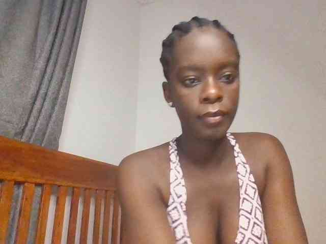 Chocolateaa webcam
