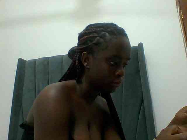 Chocolateaa webcam