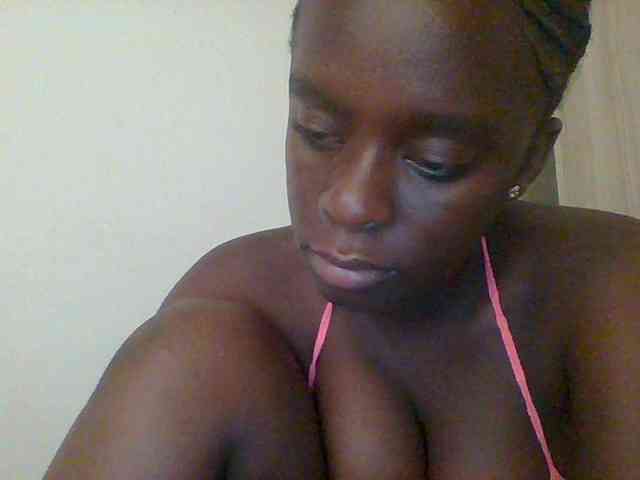 Chocolateaa webcam