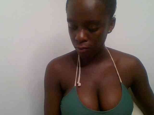 Chocolateaa webcam