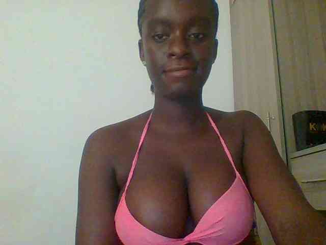 Chocolateaa webcam