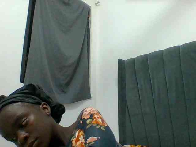 Chocolateaa webcam