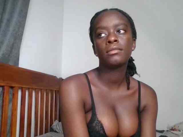 Chocolateaa webcam