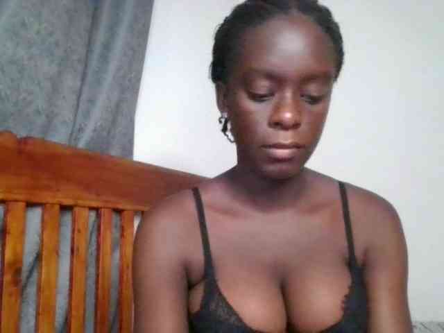 Chocolateaa webcam