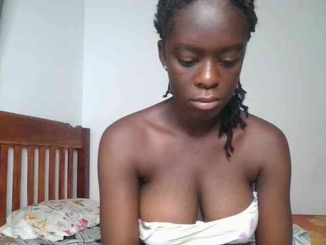 Chocolateaa webcam