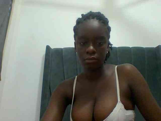 Chocolateaa webcam