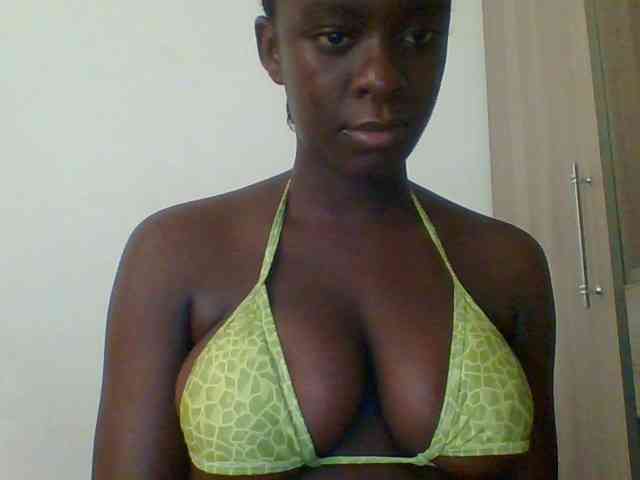 Chocolateaa webcam