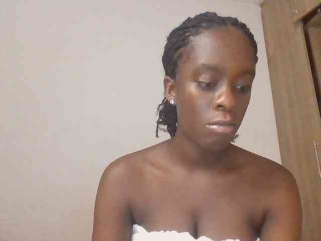 Chocolateaa webcam