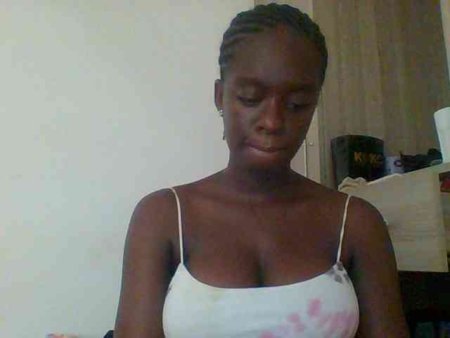 Chocolateaa webcam