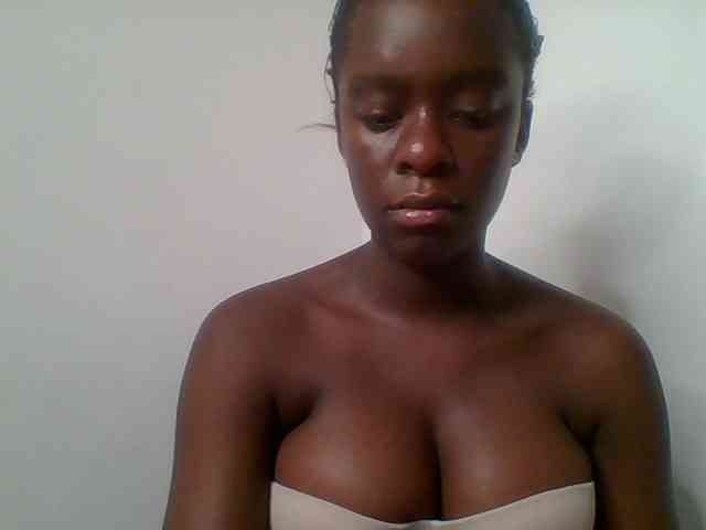Chocolateaa webcam