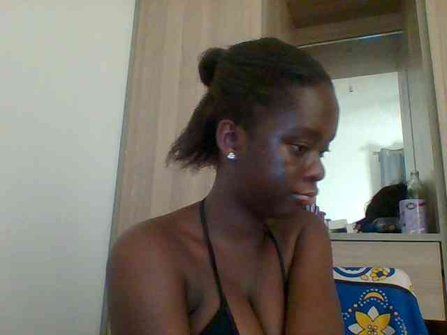 Chocolateaa webcam