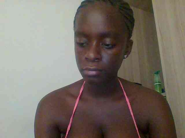 Chocolateaa webcam