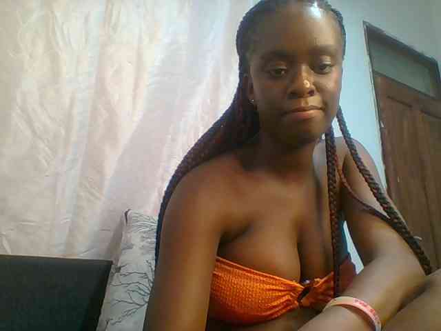 Chocolateaa webcam