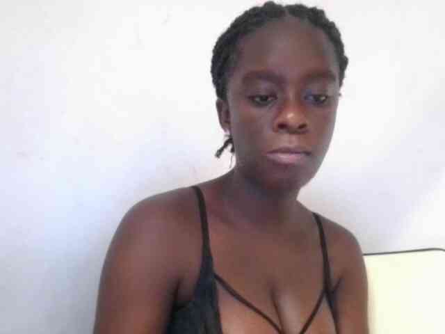Chocolateaa webcam
