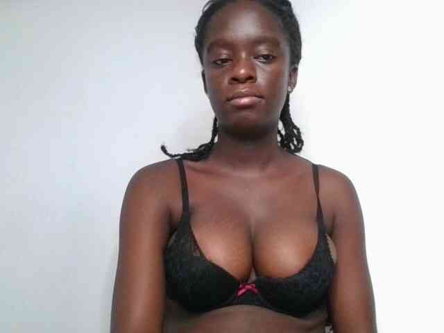 Chocolateaa webcam