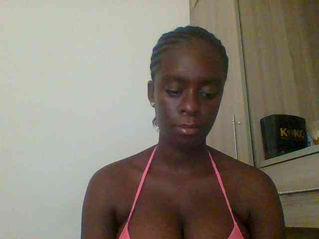 Chocolateaa webcam