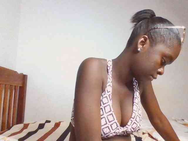 Chocolateaa webcam