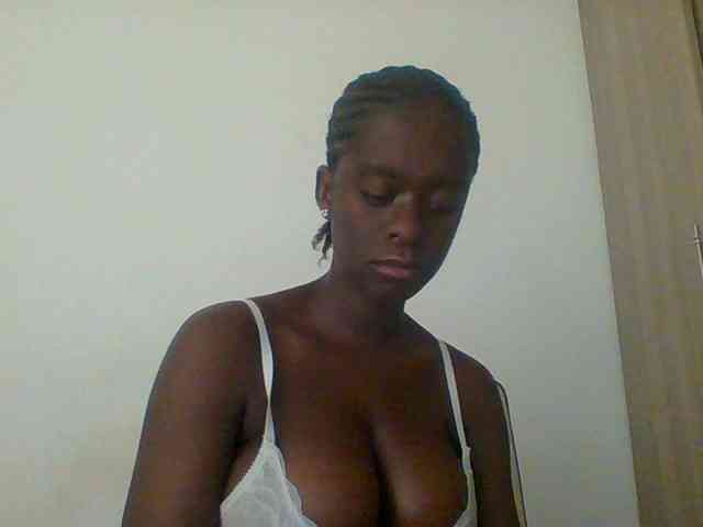 Chocolateaa webcam