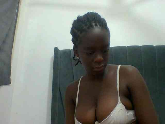 Chocolateaa webcam