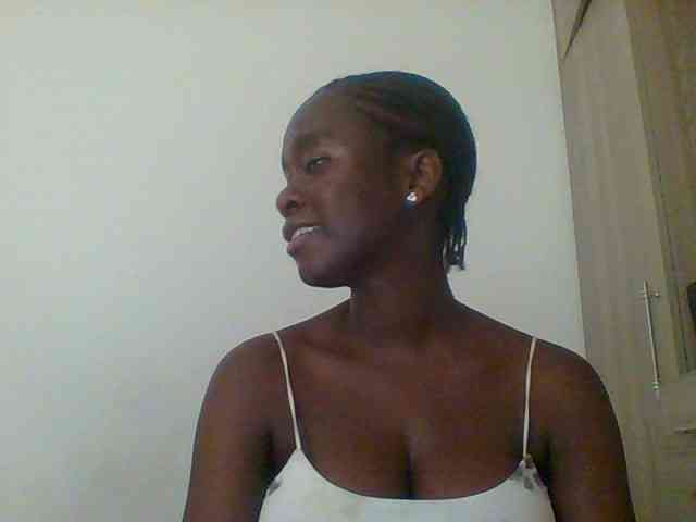 Chocolateaa webcam