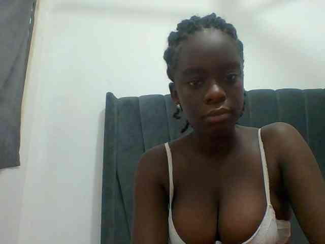 Chocolateaa webcam