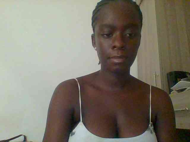 Chocolateaa webcam