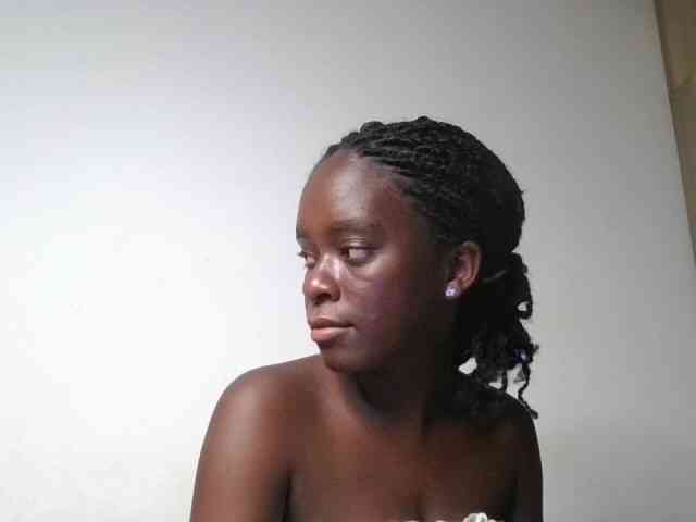 Chocolateaa webcam