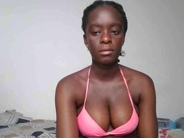 Chocolateaa webcam