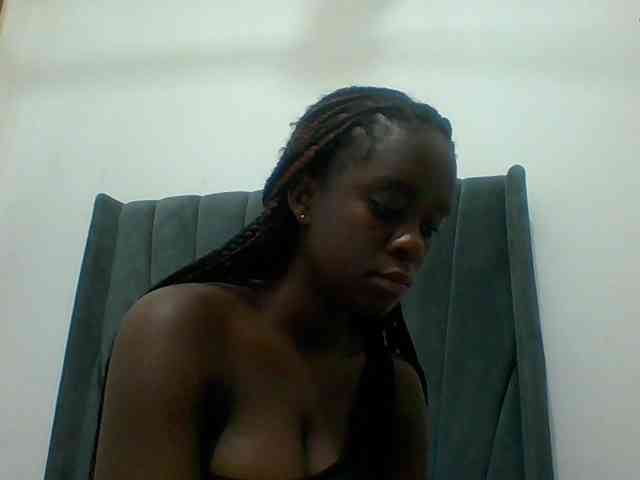 Chocolateaa webcam