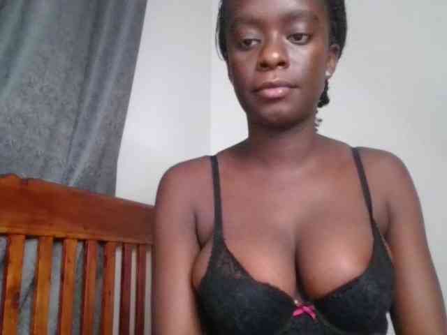 Chocolateaa webcam