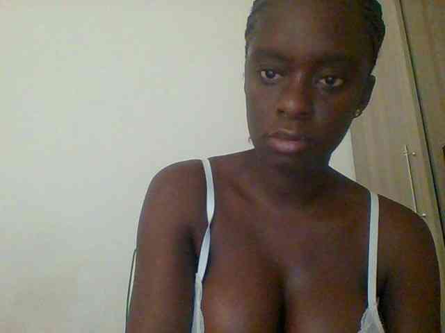 Chocolateaa webcam