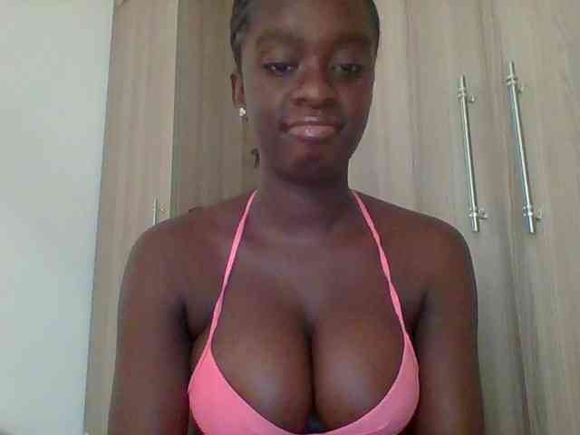 Chocolateaa webcam