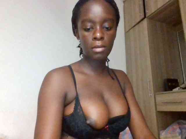 Chocolateaa webcam