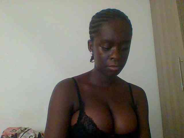 Chocolateaa webcam